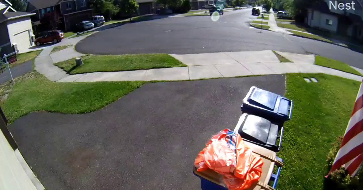 Kids Hides In Trash Can From The Police Webfail Fail Pictures and