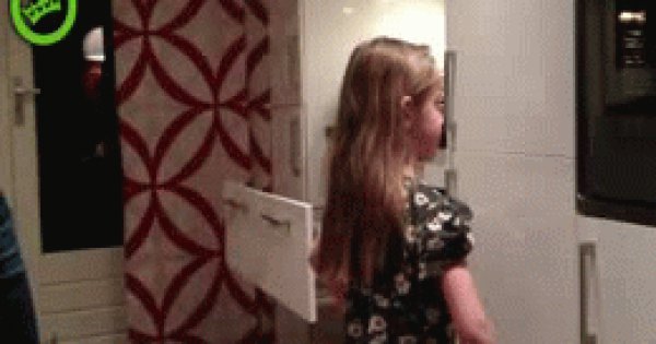 Dad Uses Vacuum To Make Perfect Ponytail Win Gif Webfail Fail 