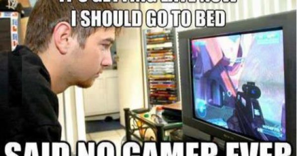 I should go to bed - Meme Picture | Webfail - Fail ...
Go To Bed Meme