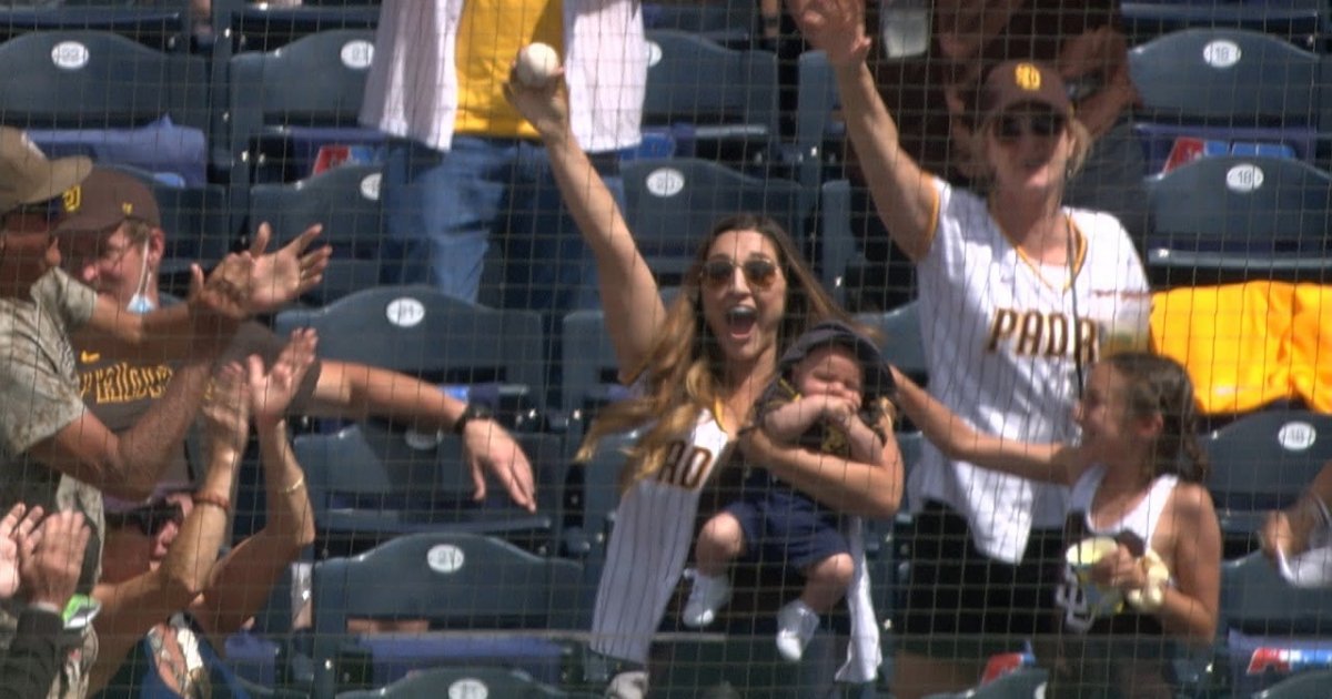 Baseball Fan Catches Foul Ball While Holding Her Baby Webfail Fail